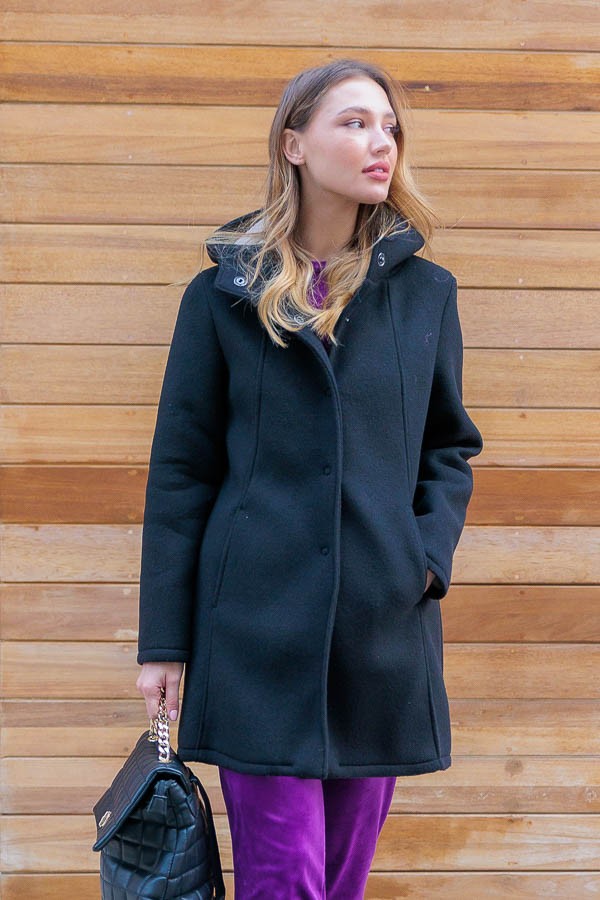Μαύρο Παλτό με Κουκούλα